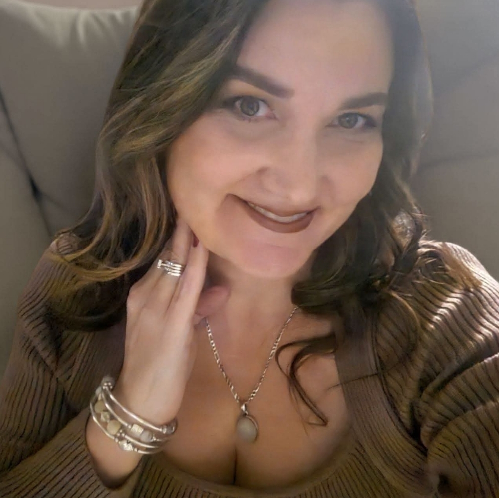 Meet your Posher, Christina